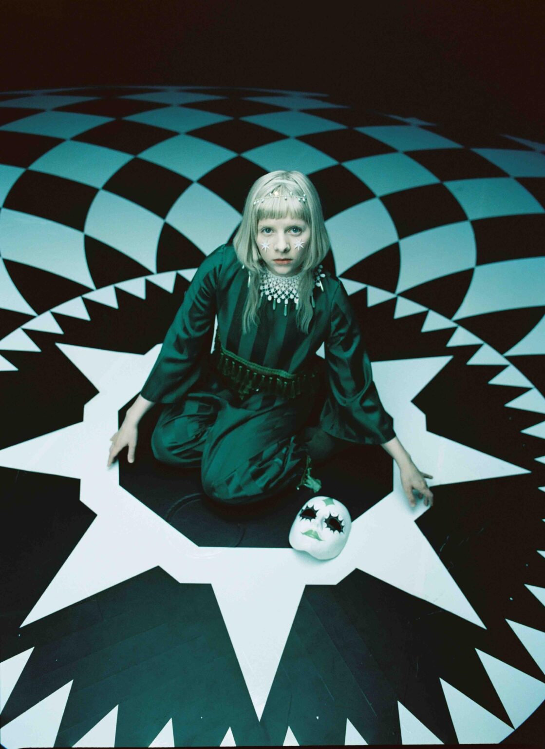 SINGLE REVIEW AURORA's "Cure For Me" Shows Her Creativity Knows No